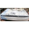 Image 1 : NEW QUEEN SIZE EURO TOP MATTRESS & BOXSPRING SET