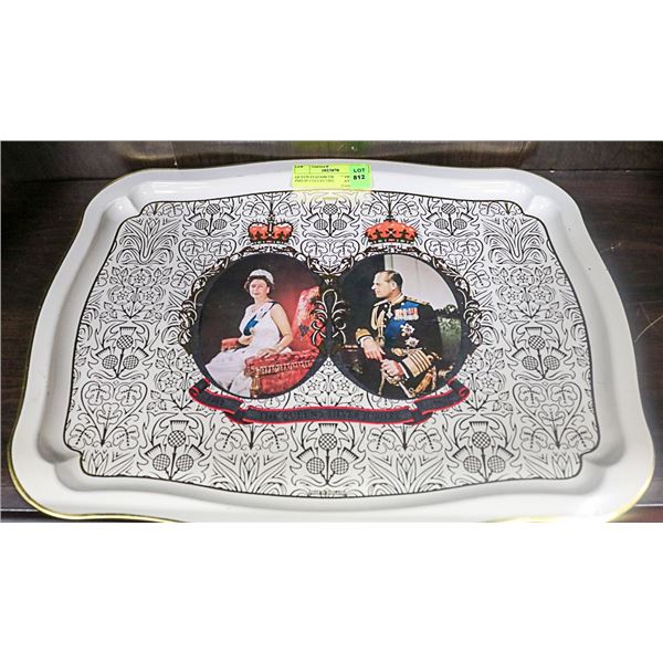 QUEEN ELIZABETH AND PRINCE PHILIP COLLECTIBLE TRAY