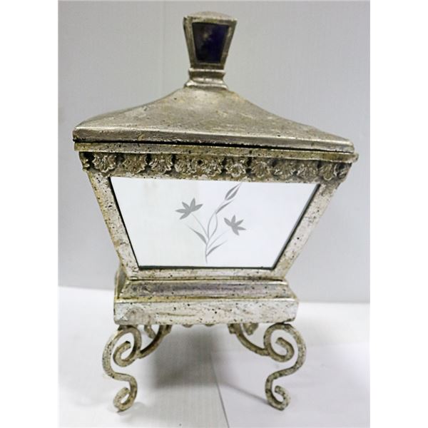 DECORATIVE CORINTHIAN STYLE BOWL WITH LID