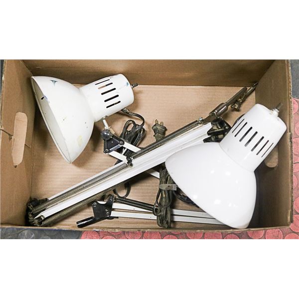 PAIR OF FLEXIBLE SWING ARM WORK LIGHTS WITH MOUNT