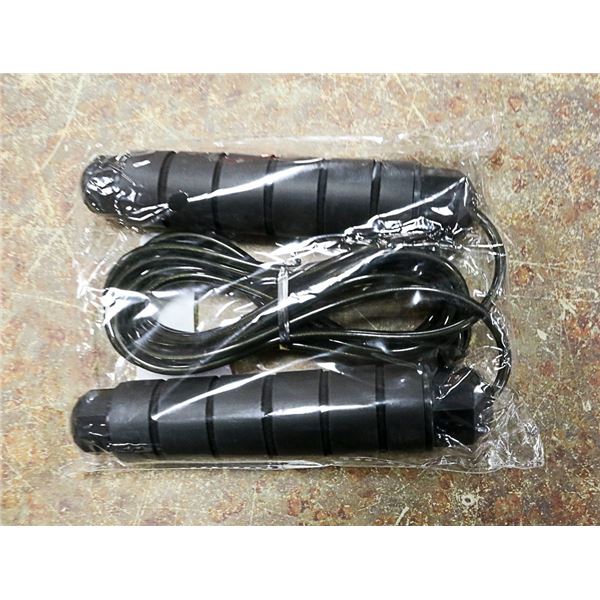 WEIGHTED SKIPPING ROPE