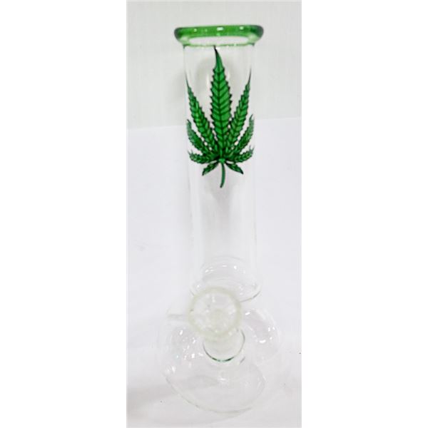 LEAF DESIGN SMOKING BONG