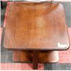 Image 1 : VINTAGE SQUARE TABLE 21" X 21" X 18"