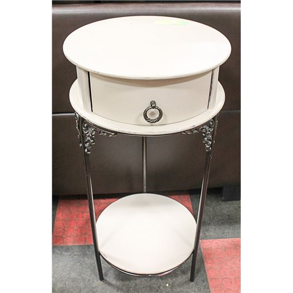 28" HIGH ROUND PLANT STAND