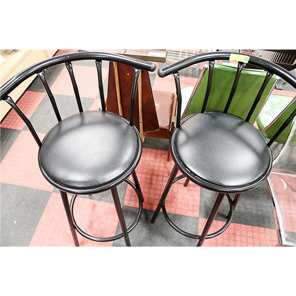 SET OF 2 BAR STOOLS