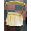 Image 1 : WOODEN CHAIR