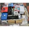 Image 1 : PALLET OF ASSORTED STORE RETURNS