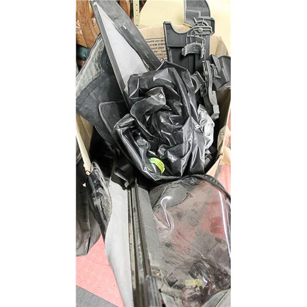 PALLET OF VEHICLE ACCESSORIES