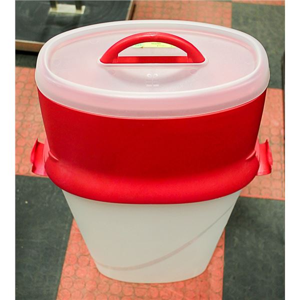 TALL PLASTIC STORAGE CONTAINER 35" TALL