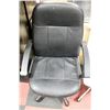 Image 1 : BLACK OFFICE CHAIR
