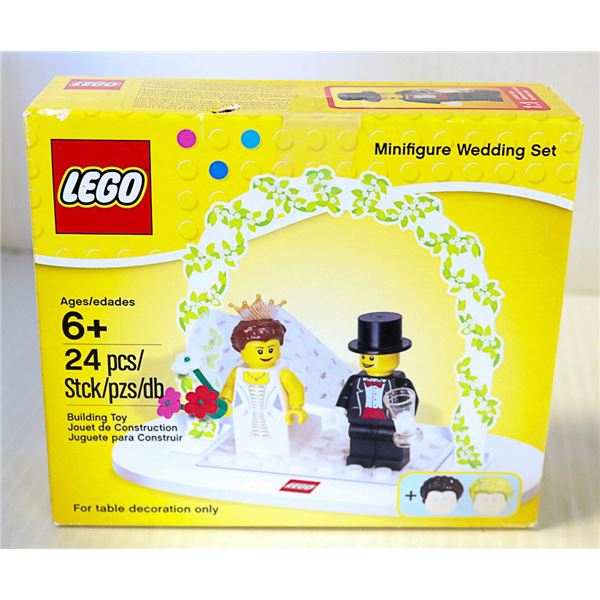 LEGO  BRIDE & GROOM CAKE TOPPER