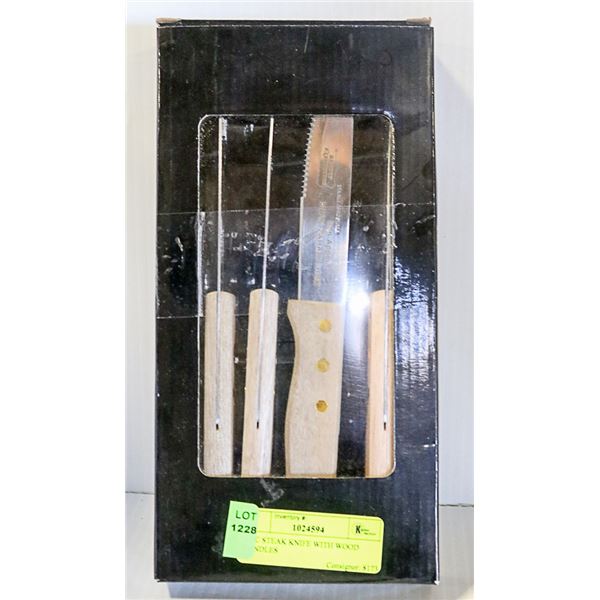 4 PC STEAK KNIFE WITH WOOD HANDLES