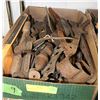 Image 1 : BOX OF TOOLS