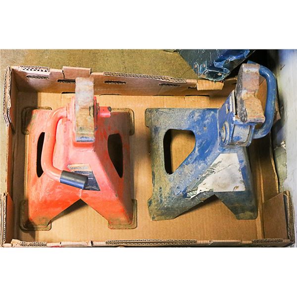 SET OF 6 TONNE JACK STANDS