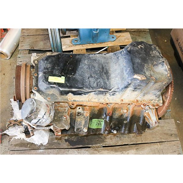 5.7 LITRE 8 CYLINDER MOTOR