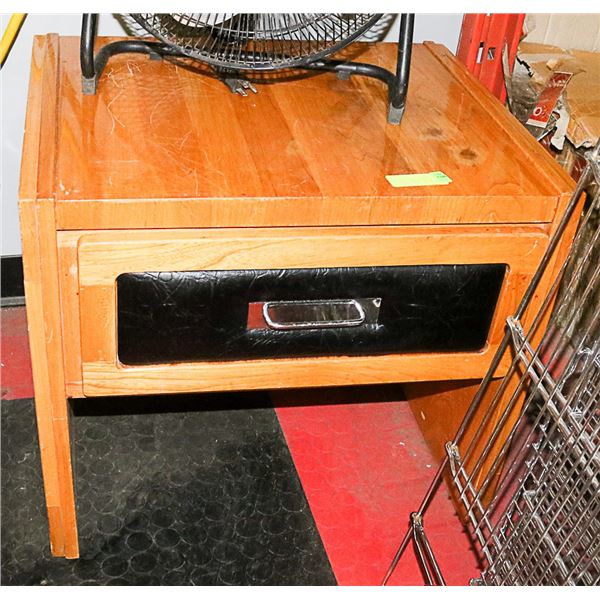 LEATHER AND WOOD END TABLE