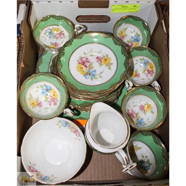 21 PIECE BONE CHINA LUNCHEON SET