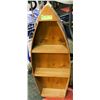 Image 1 : SMALL WOODEN BOAT