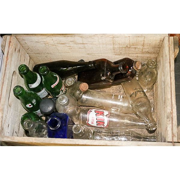 ANTIQUE CRATE WITH OLD VINTAGE BOTTLES