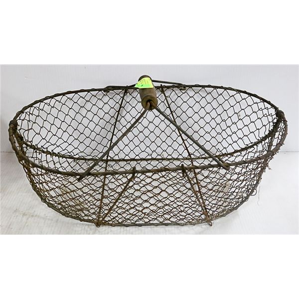 ANTIQUE WIRE EGG COLLECTING BASKET 100 YEARS OLD