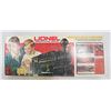 Image 1 : VINTAGE LIONEL TRAIN SET. COMPLETE IN ORIGINAL BOX