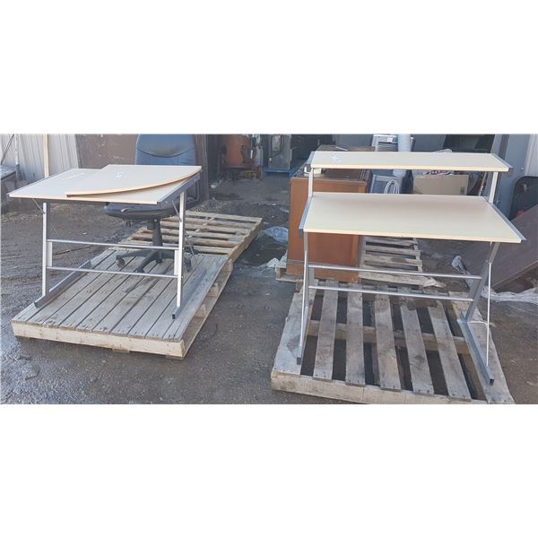 Corner Desk & Office Chair