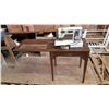 Image 2 : sewing machine 20"x24"