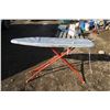 Image 2 : ironing board