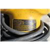 Image 2 : DeWalt palm sander