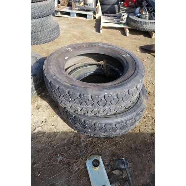 2 Goodyear tires 225/75/r19.5