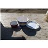 Image 2 : Lot Dishware