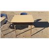 Image 4 : 2 School Desks