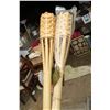 Image 2 : 2 Bamboo Torches