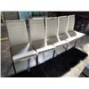 Image 2 : 5 WHITE CHAIRS