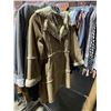 Image 8 : ASSORTED CLOTHING BRANDS SUCH AS : LE CHATEAU, ZARA, FRANK & OAK, & MORE RACK INCLUDED