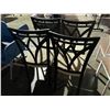 Image 2 : 4 CHAIRS