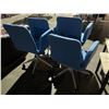 Image 2 : 4 ROLLING OFFICE CHAIRS