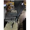 Image 2 : ROLLING OFFICE CHAIR