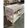 Image 2 : CHANGE TABLE WITH CONTENTS