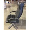 Image 2 : ROLLING OFFICE CHAIR