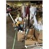 Image 2 : ASSORTED BLINDS & CURTAIN RODS