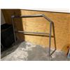 Image 2 : GUARD RAIL, IRONING BOARD, SCREEN, 2 BINS, BASKETBALL