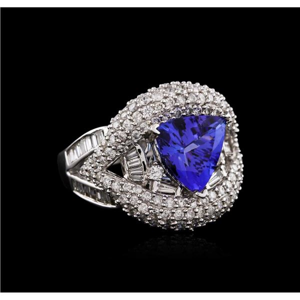 14KT White Gold 2.30 ctw Tanzanite and Diamond Ring