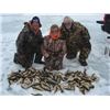 Image 3 : 7 Day Ice Fishing Adventure For 2 In Ontario Canada