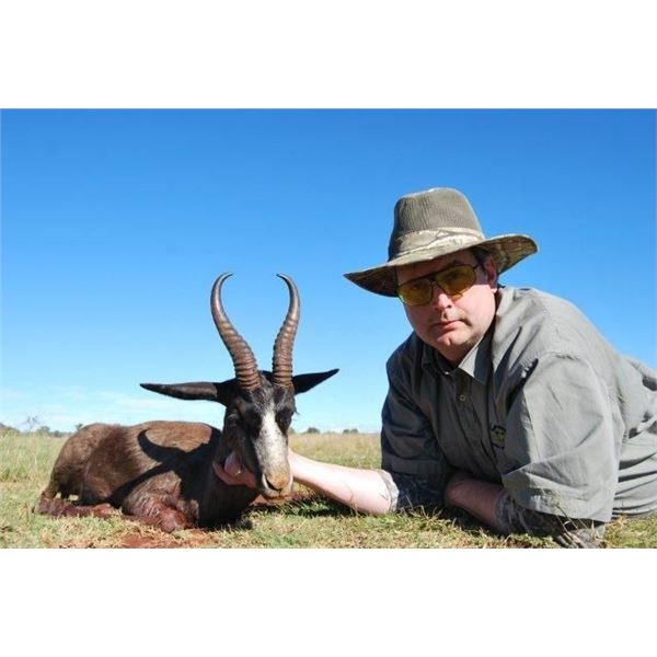 8 Day Safari for 2 Hunters and 2 Non-Hunters in South Africa