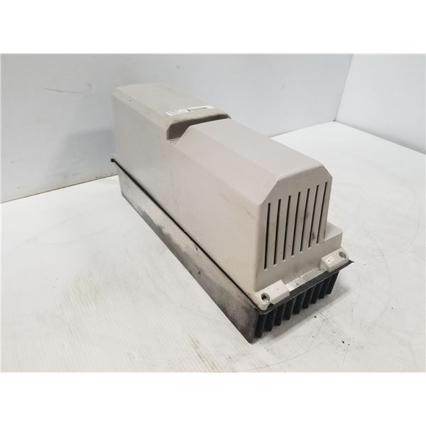 ABB 3HAB8101-8/12D ROBOTIC SERVO DRIVE UNIT