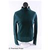 Image 1 : LARS AND THE REAL GIRL Dagmar's Cashmere Sweater MOVIE COSTUMES