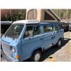 Image 4 : 1984 VW WESTFALIA VANAGON CAMPER, BLUE, VIN# WV2ZB0255EH053118, 194699KM, FRIDGE, STOVE, ETC,