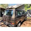 Image 3 : 1986 VW WESTFALIA VANAGON WOLFSBERG EDITION CAMPER, VIN# WV2XB025XGH035742, BROWN, 68708KM, 4 SPEED