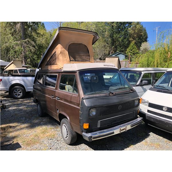 1985 VW WESTFALIA VANAGON CAMPER, BROWN, VIN# WV2ZB0259FH040728, 317290KM, AUTOMATIC, POP UP TOP,